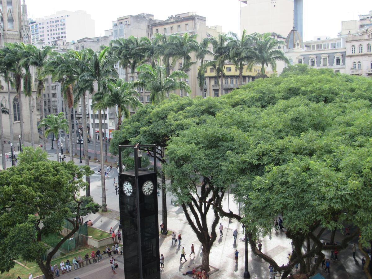 Hotel Moraes a 10 minutos da 25 de Março,Brás,Bom Retiro,a 2 minutos do Mirante Sampa Sky e pista de Skate Anhangabaú San Paolo Esterno foto