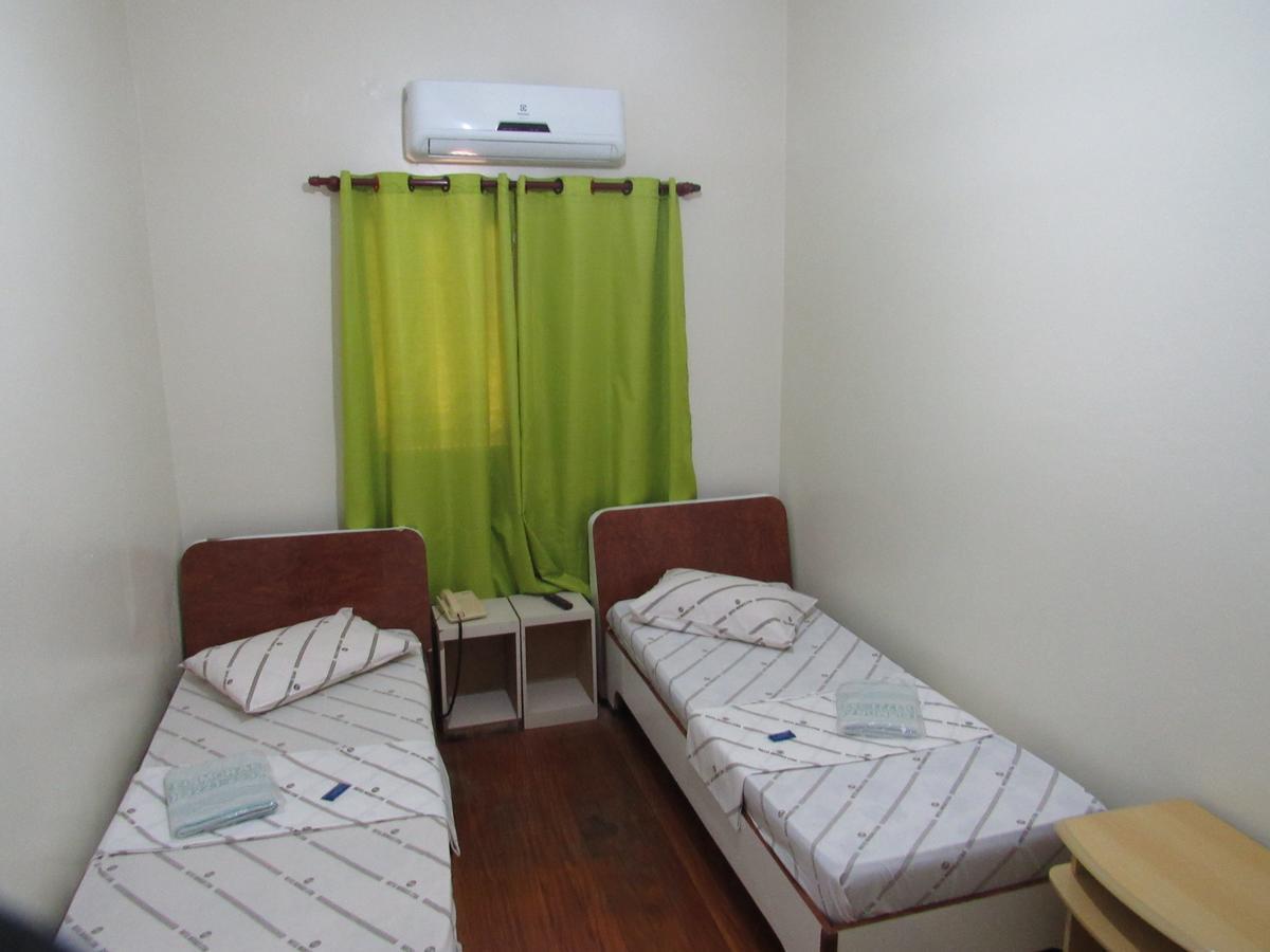 Hotel Moraes a 10 minutos da 25 de Março,Brás,Bom Retiro,a 2 minutos do Mirante Sampa Sky e pista de Skate Anhangabaú San Paolo Esterno foto