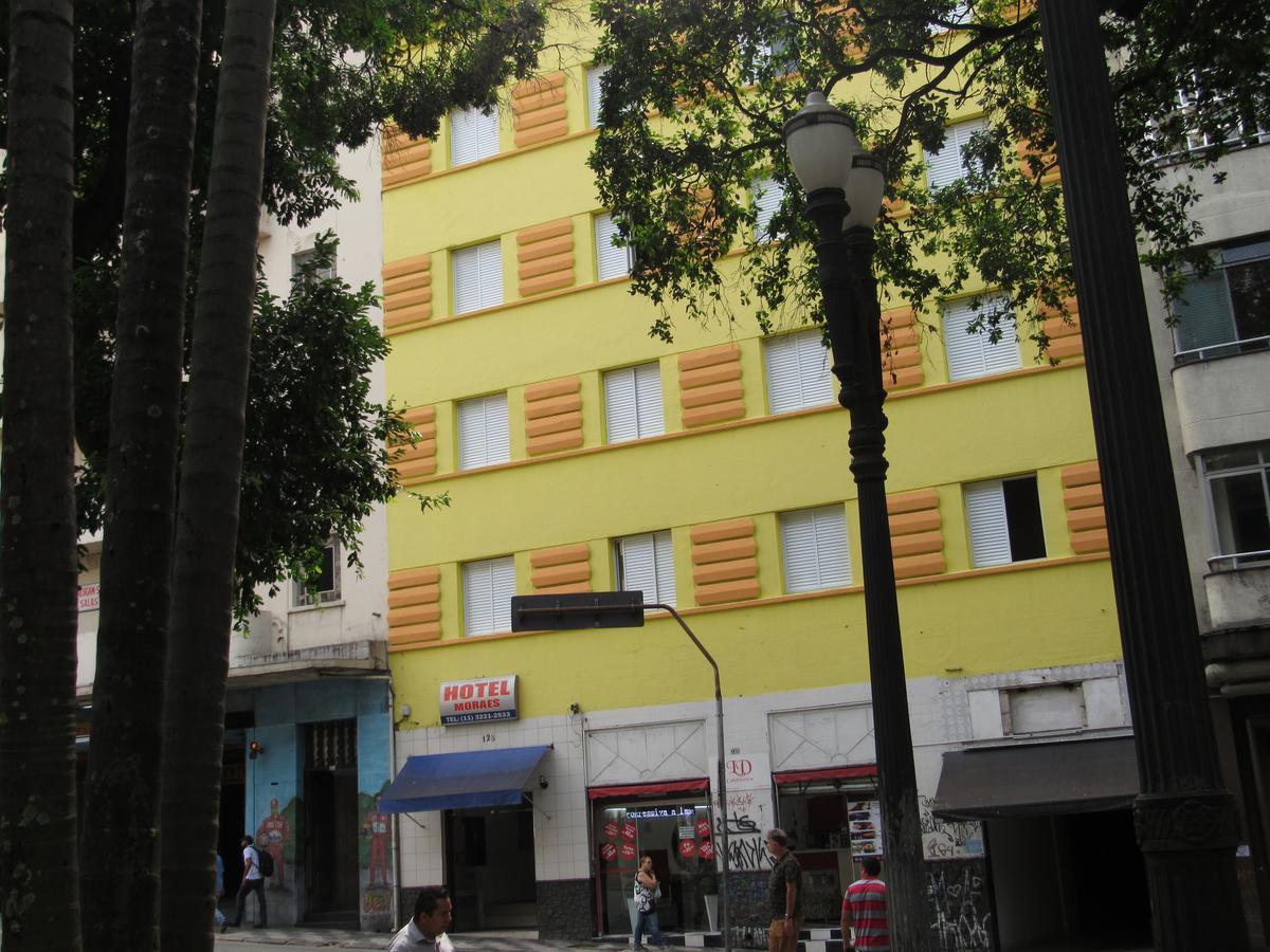 Hotel Moraes a 10 minutos da 25 de Março,Brás,Bom Retiro,a 2 minutos do Mirante Sampa Sky e pista de Skate Anhangabaú San Paolo Esterno foto