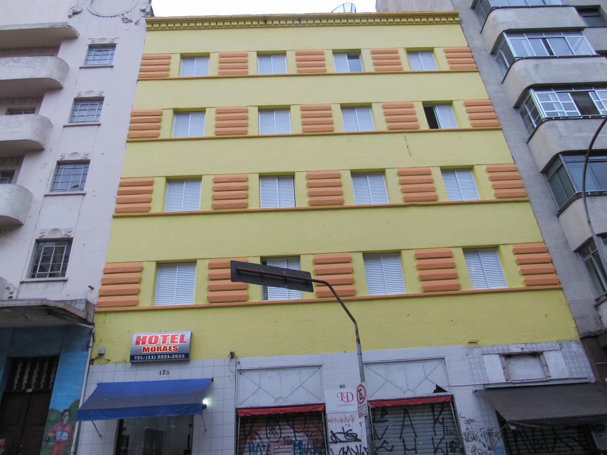 Hotel Moraes a 10 minutos da 25 de Março,Brás,Bom Retiro,a 2 minutos do Mirante Sampa Sky e pista de Skate Anhangabaú San Paolo Esterno foto
